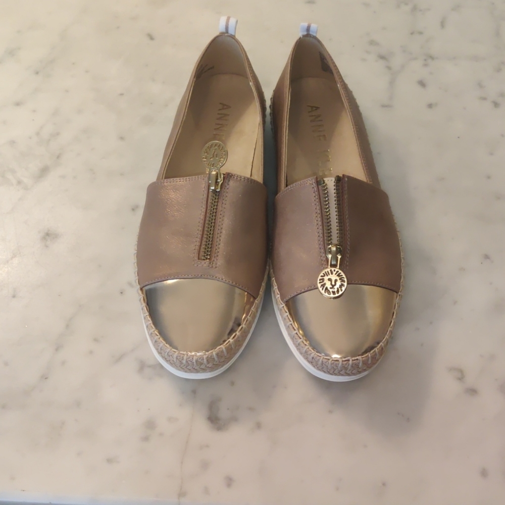 Anne klein woman shoes